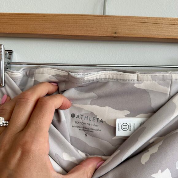 Athleta Elation Camo 7/8 Tight Pull On High Rise Leggings Gray S - Picture 5 of 9